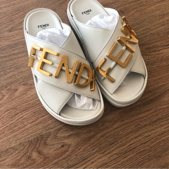 NIB $1150 Fendi graphy Platform Slide Sandal (Women) in White/Gold - size 37! - Picture 7 of 15